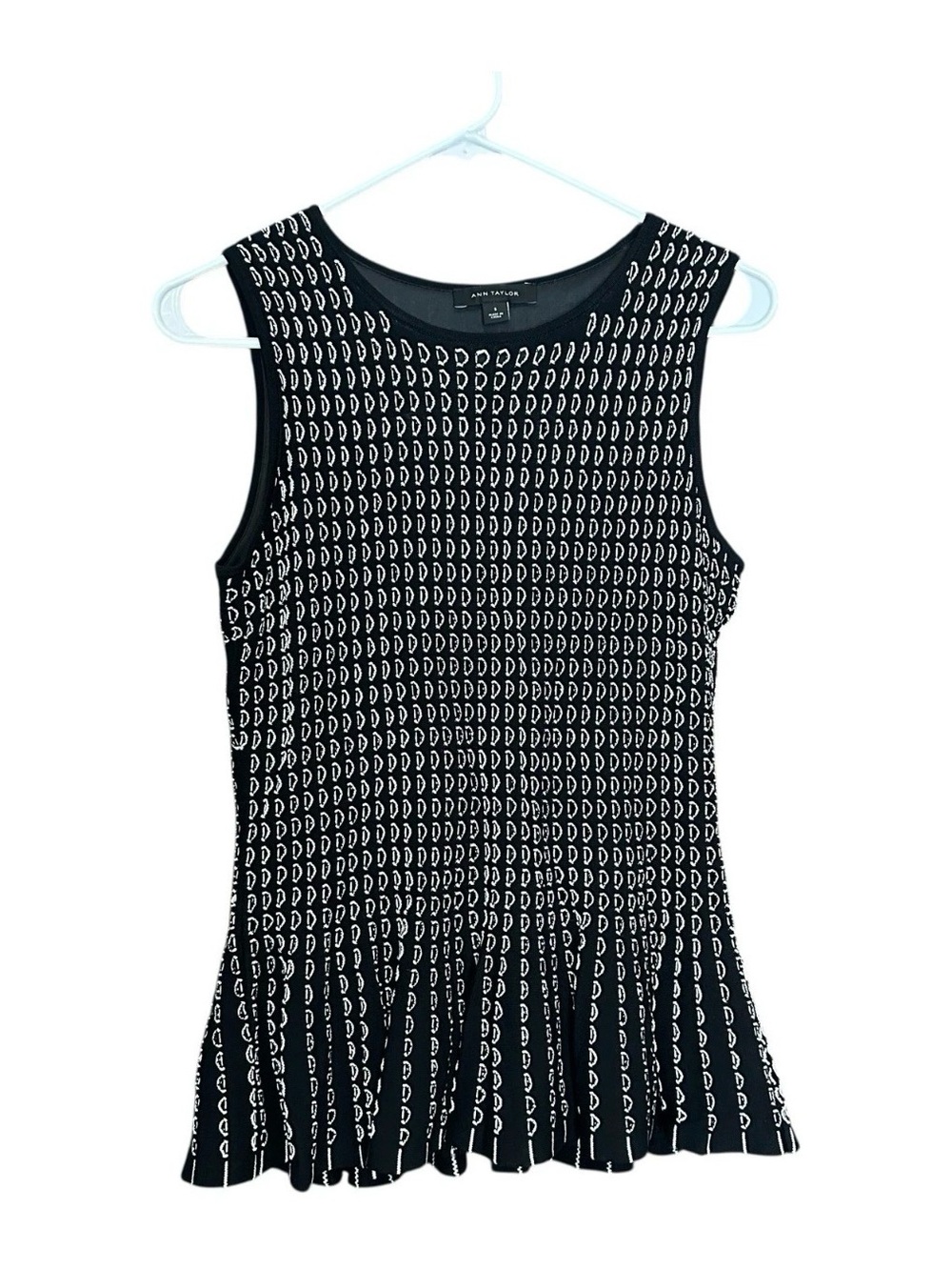 Ann Taylor Black White Knit Peplum Style Top Women’s Blouse Size Small